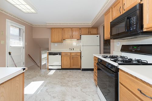 5th image of 4438 S Oak Ave