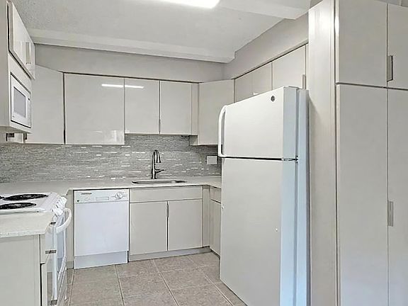 2nd image of 1018 E Osborn Road #A