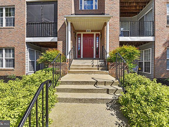 2nd image of 3810 Sunnyfield Ct APT 1B