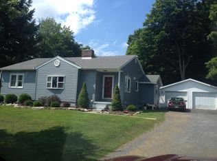 5 Rogge Rd, Amsterdam, NY 12010