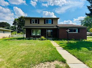 11406 Joslyn Dr, Sterling Heights, MI 48312