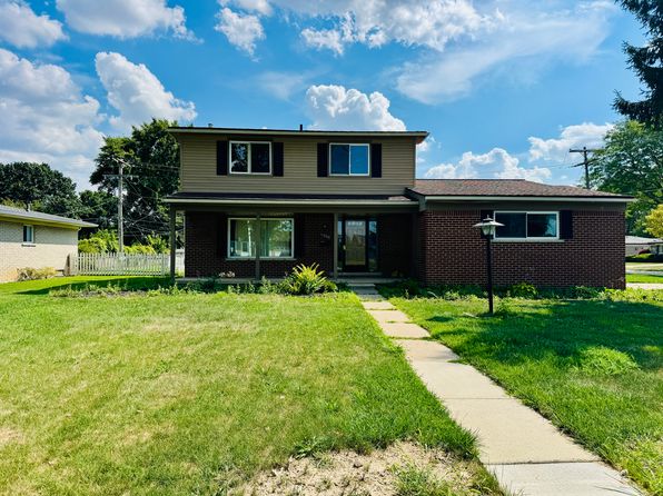 11406 Joslyn Dr