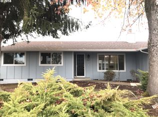 1127 Clinton Dr, Eugene, OR 97401