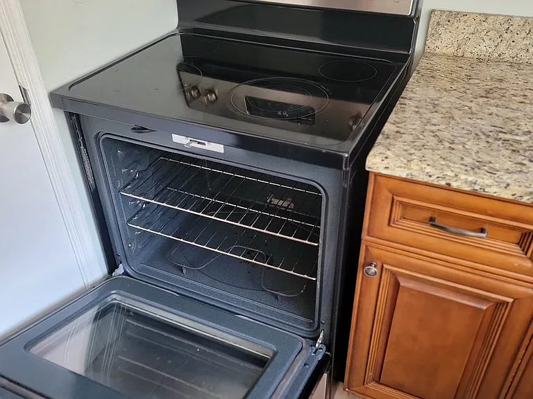 1337 Green Cedar Ln — Photo 8