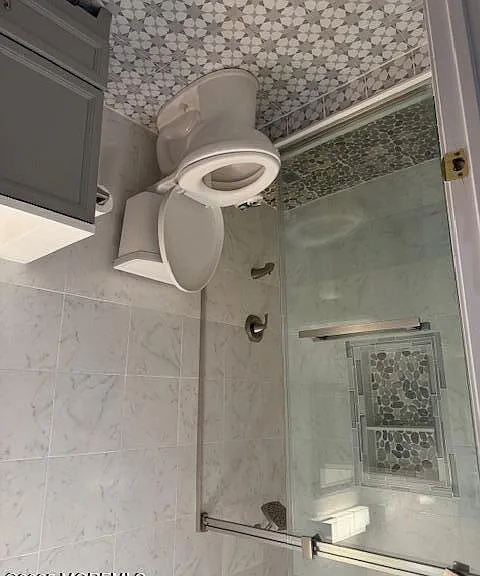 414 Sloan Ct — Photo 19