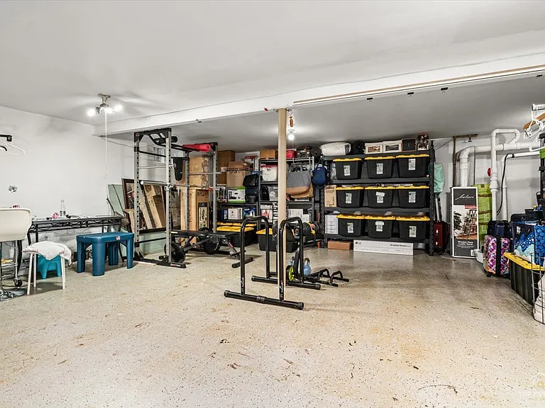 3521 Forest Ave — Photo 31