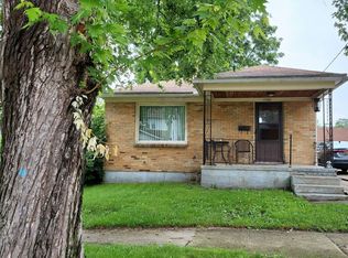 1105 Cora St NW, Grand Rapids, MI