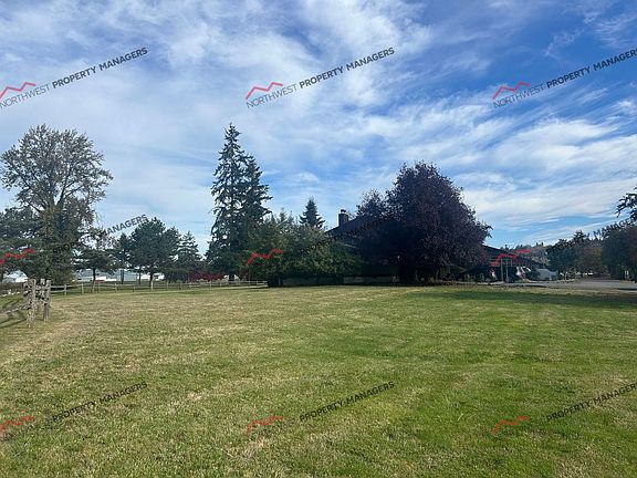 4th image of 1301-1305 NW Airport Rd #8