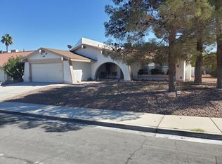 6221 Peppermill Dr, Las Vegas, NV 89146