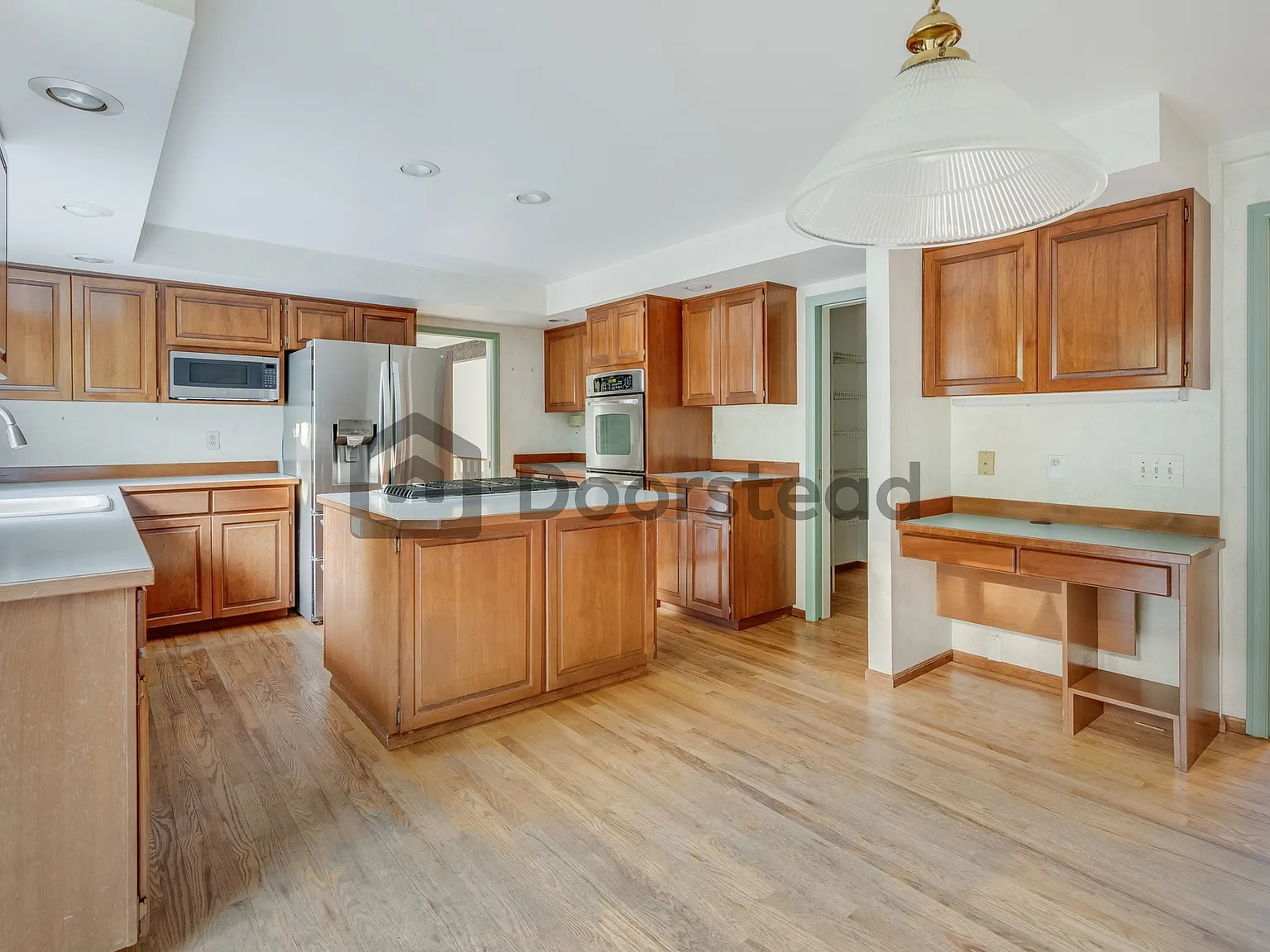 3 bed, 2.5 bath, 3060 sqft, $5,500 — Photo 4