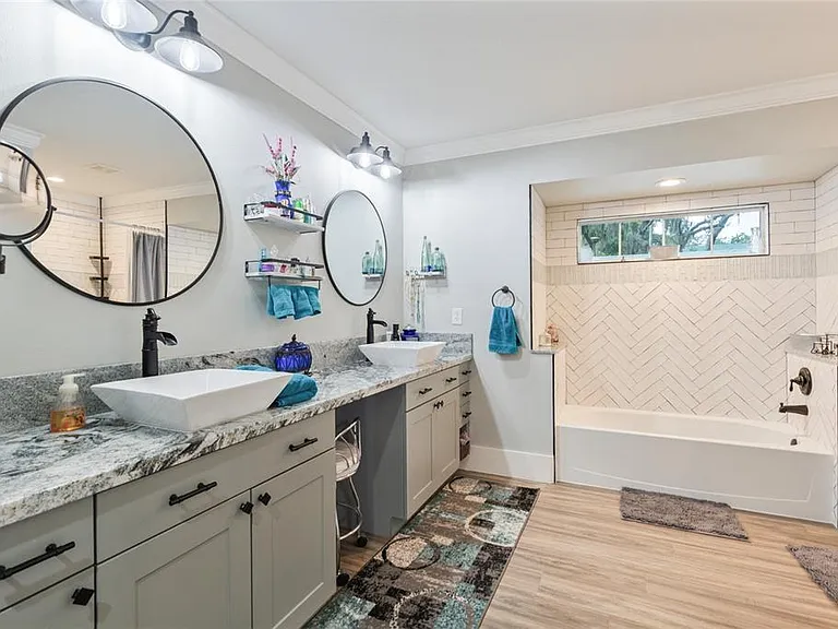 2766 Buckhorn Oaks Dr — Photo 12