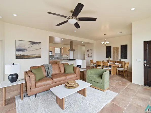 119 Mesa Grande Rd, Elephant Butte, NM 87935