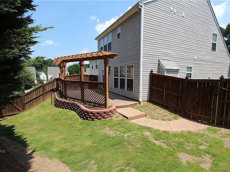 11090 Wittenridge Dr — Photo 15