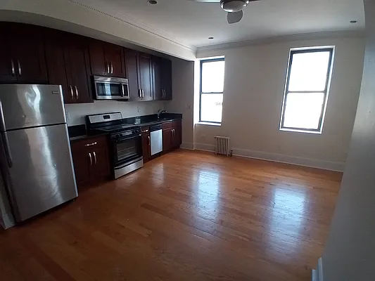 Rented by Sido New York LLC | media 3