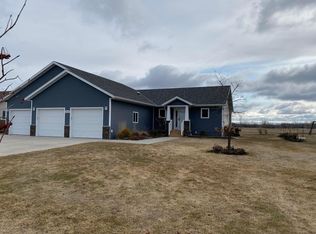2006 Northrop Ave, Thief River Falls, MN 56701