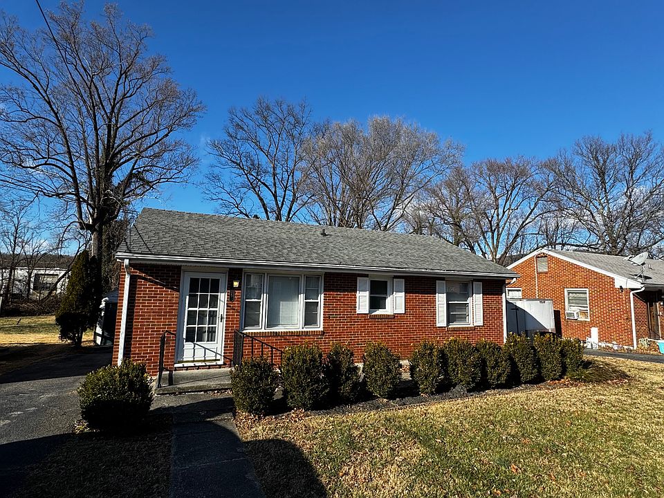 1st image of 315 Ross St