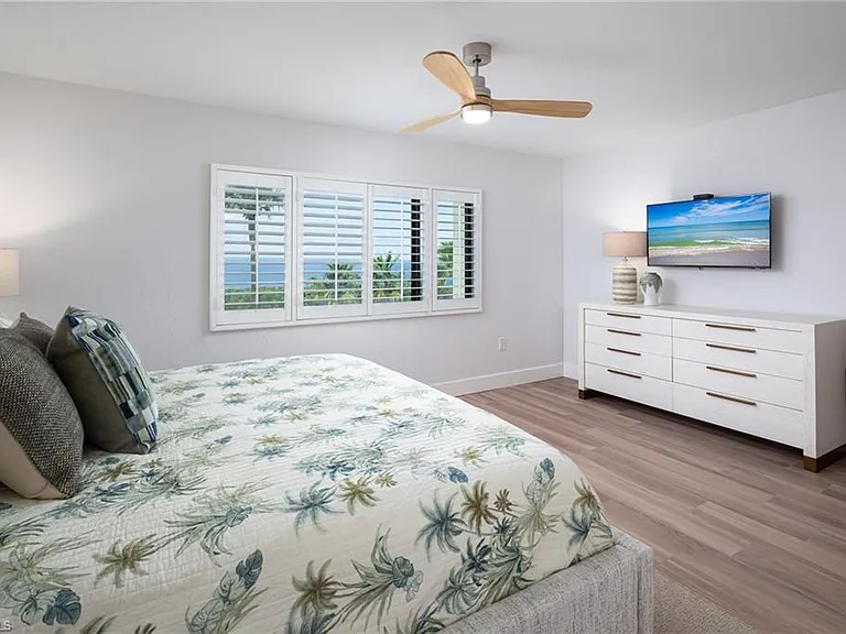 10475 Gulf Shore Dr #115 — Photo 16