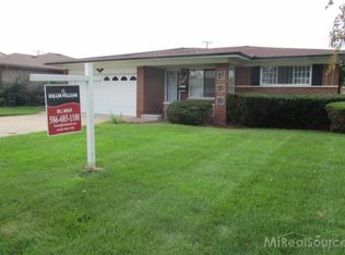 13176 Grand Haven Dr, Sterling Heights, MI 48312