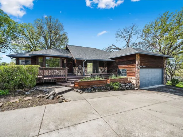 19705 Powder Horn Rd, Hidden Valley Lake, CA 95467