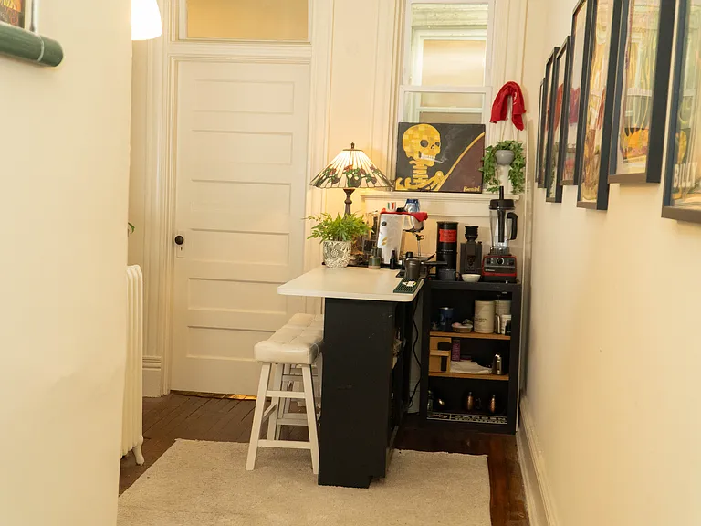 302 N Mulberry St — Photo 9