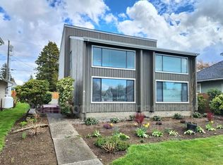 1015 Rockefeller Ave APT A, Everett, WA 98201