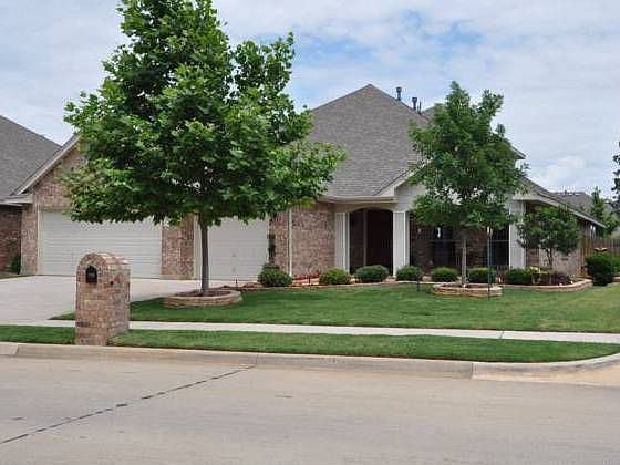 1st image of 246 Barkley Dr