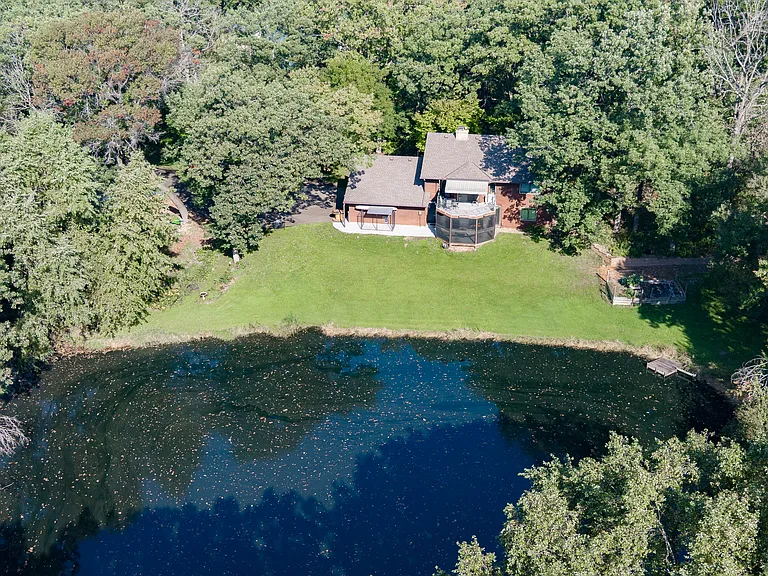 8717 Demontreville Trl N — Photo 16