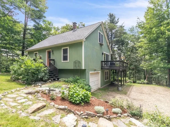 6 Upper Otter Rd, Tolland, MA 01034
