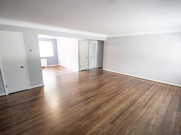 2nd image of 3040 Springer Ave #1