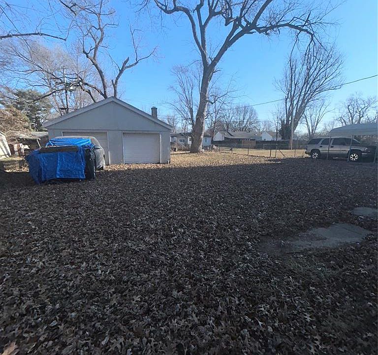 2nd image of 1705 Mullens Ave