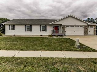 2905 Lola Dr, Springfield, IL 62702