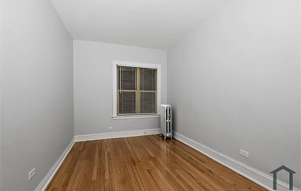 3 bed, $1,700 — Photo 3