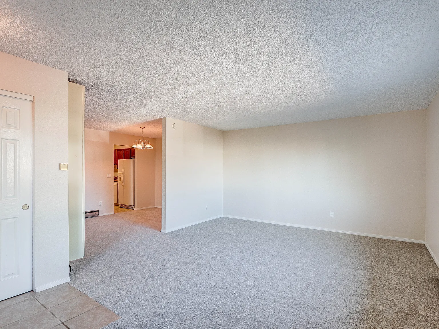 2 bed, 1.5 bath, 1234 sqft, $1,795 — Photo 3