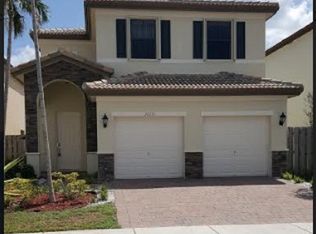 22775 SW 92nd Pl, Cutler Bay, FL 33190