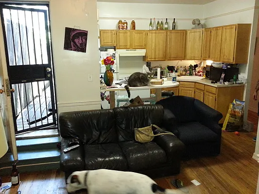 Rented by Alta Real Estate | media 10