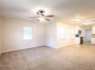 2119 Basket St, Pasadena, TX 77502