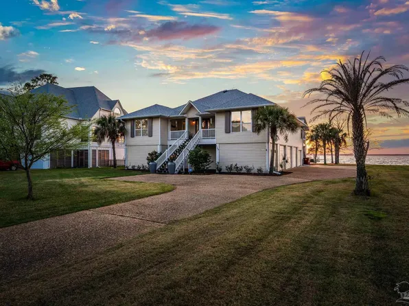 4508 Bayside Dr, Milton, FL 32583