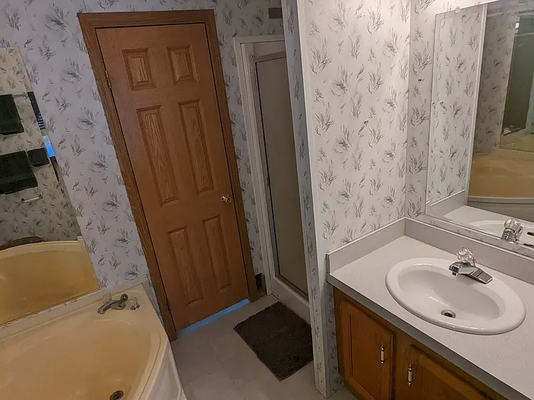 3148 Halcyon Dell Rd — Photo 3