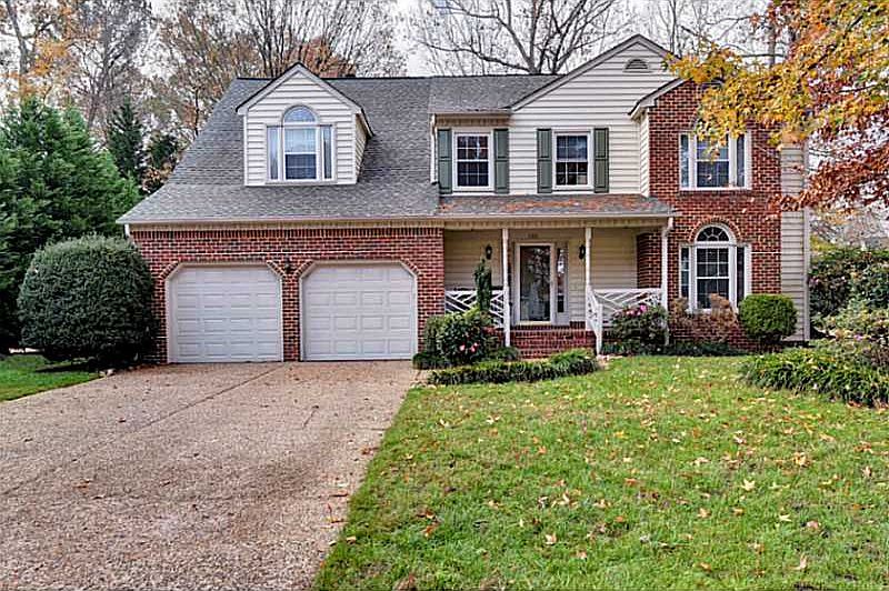 1st image of 100 Muirfield Ct