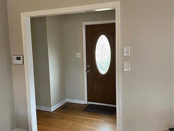 3rd image of 2813 Candlewood Cir