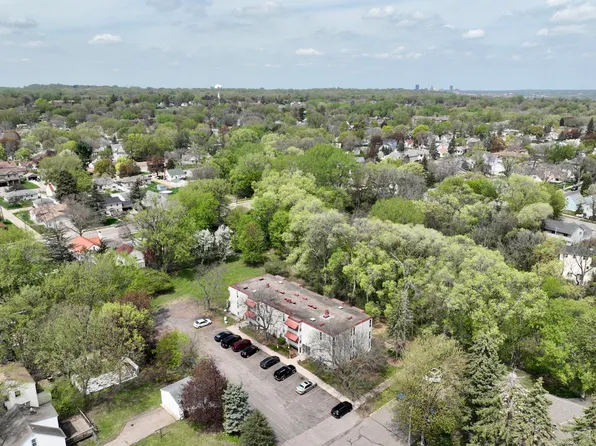 405 10th Ave N #104, South Saint Paul, MN 55075