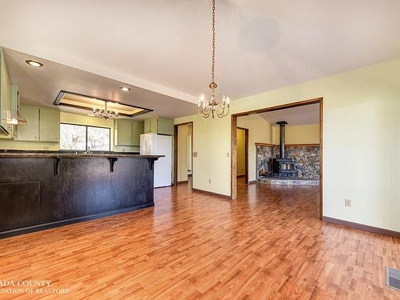 5th image of 17854 Whitefish Ct