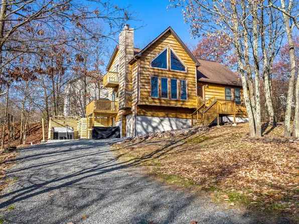 29 Minisink Trl, Albrightsville, PA 18210
