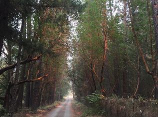 5686 E Evans Creek Rd, Rogue River, OR 97537