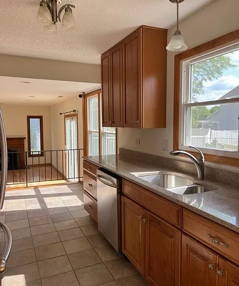 2135 Derby Ct — Photo 7