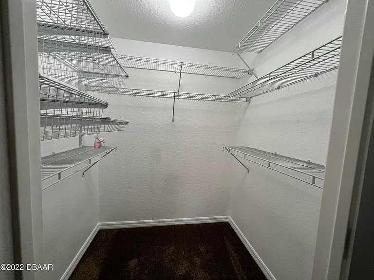 100 Grey Widgeon Ct — Photo 14