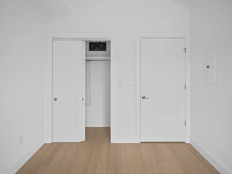 20 W 5th St #Penthouse 6D — Photo 7