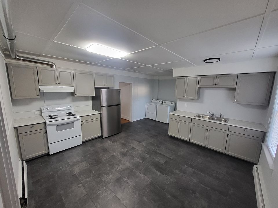 1st image of 23 Belanger St #23