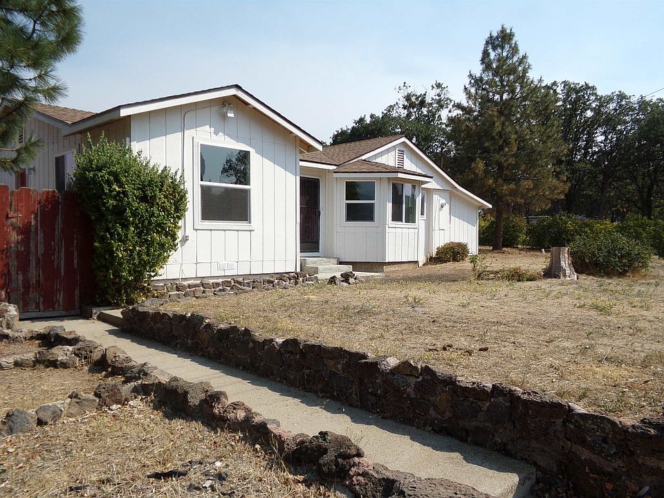 1426 Dove Ln, Yreka, CA 96097 Zillow