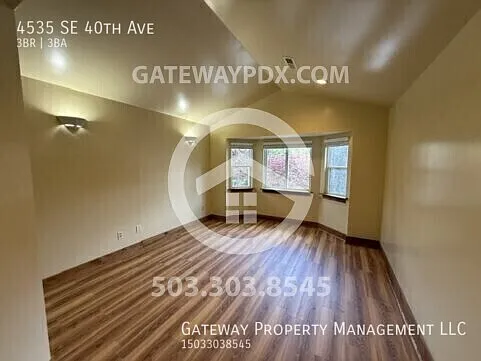 4535 SE 40th Ave — Photo 14